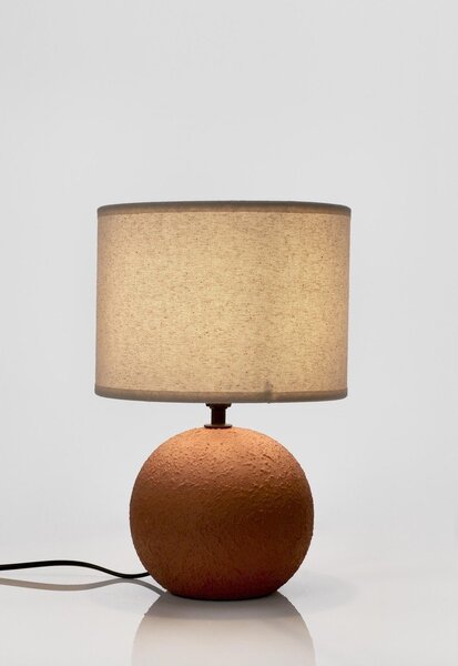 Теракотена керамична настолна лампа с текстилен абажур (височина 32 cm) Irvin – Yes Everyday