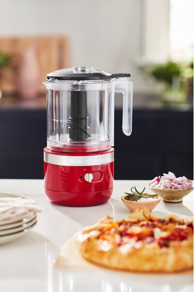 Акумулаторен чопър KitchenAid 5KFCB519EER, 12 V, 1.18 л, 3500 rpm/min, 2 скорости + Pulse, Без BPA, Empire Red