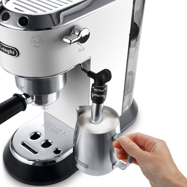 Еспресо машина DeLonghi EC685.W, 1300W, 15 bar, 1.1 л, 3 адаптера, Регулиране на температурата, Бял