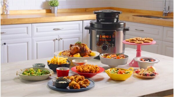 Мултикукър под налягане Tefal Turbo Cuisine & Fry CY778830, 70 kPa, 1200W, 7.6 л, 15 програми, Незалепващо покритие, Поддържане на топлина, Дигитален контрол, Черен