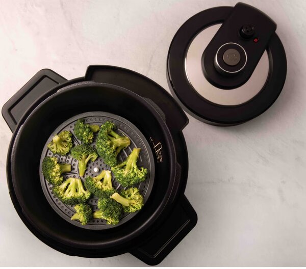 Мултикукър под налягане Tefal Turbo Cuisine & Fry CY778830, 70 kPa, 1200W, 7.6 л, 15 програми, Незалепващо покритие, Поддържане на топлина, Дигитален контрол, Черен