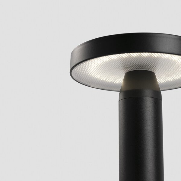 FARO BARCELONA Слънчева LED настолна лампа Cairo, черна, пластмаса, IP44, 21 см, Затъмняване, Черен, Дневна/трапезария, Пластмаса, Модерен