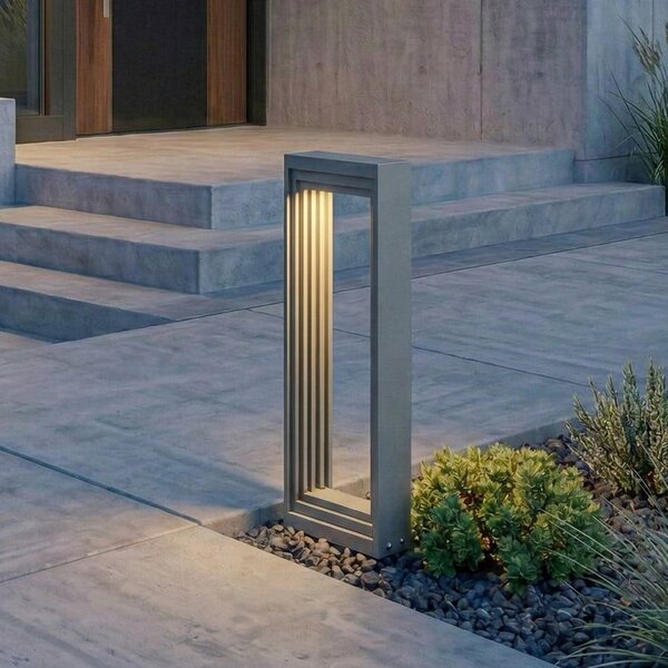 Lucande LED лампа за монтаж на цокъл Ashkan, височина 40 cm, антрацит, IP65, Сив, Метал, Модерен