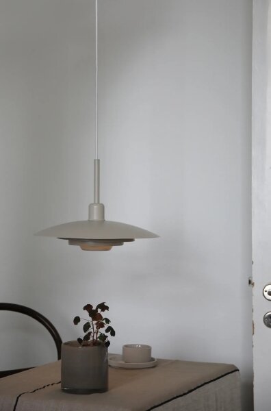 Markslöjd 108875 - Висяща лампа на кабел PINY 1xE27/60W/230V Ø 35 см бежова