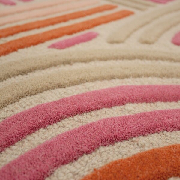 Розов ръчно изработен вълнен килим 140x200 cm Spiral Shaped – Flair Rugs
