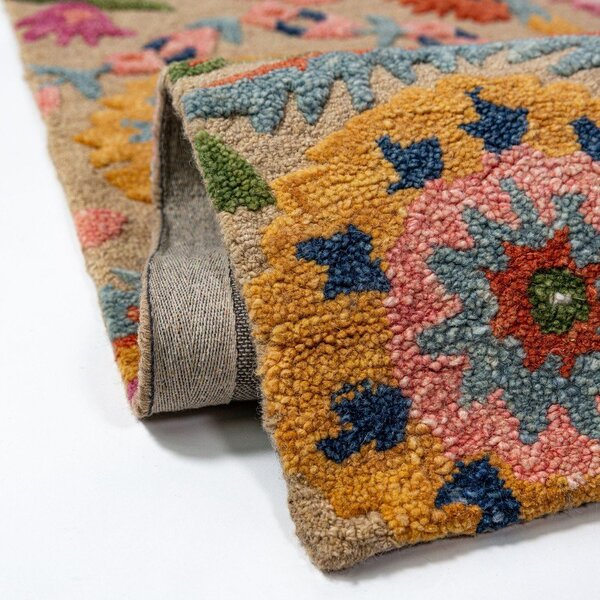 Ръчно изработен вълнен килим 140x200 cm Amira Floral – Flair Rugs