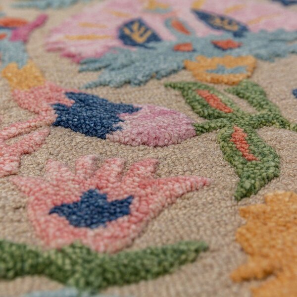 Ръчно изработен вълнен килим 140x200 cm Amira Floral – Flair Rugs