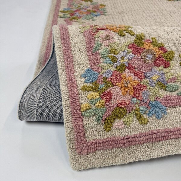 Ръчно изработен вълнен килим 140x200 cm Elise Floral – Flair Rugs