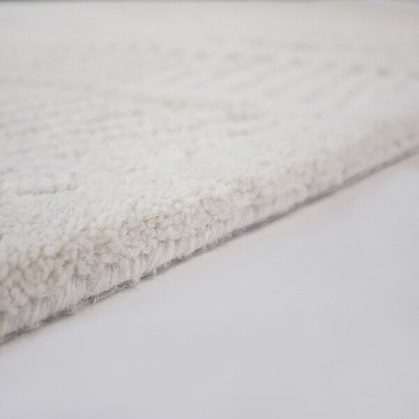 Бял ръчно изработен килим със смес от вълна 140x200 cm Sculptured Wave – Flair Rugs