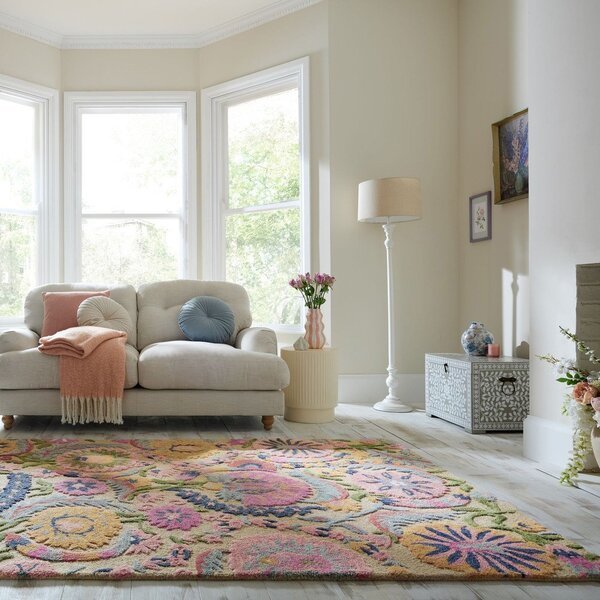 Ръчно изработен вълнен килим 140x200 cm Amira Floral – Flair Rugs