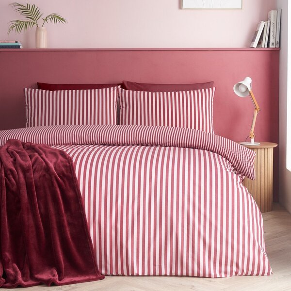 Бордо единично спално бельо 135x200 cm Epping Textured Stripe – Catherine Lansfield