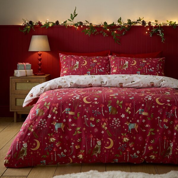 Червено двойно спално бельо 200x200 cm Christmas Enchanted Twilight – Catherine Lansfield