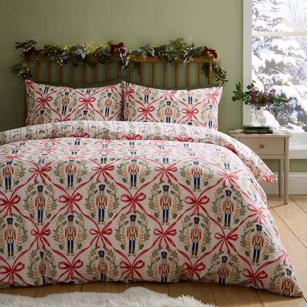 Единично спално бельо в естествен цвят 135x200 cm Christmas Nutcracker Bows – Catherine Lansfield