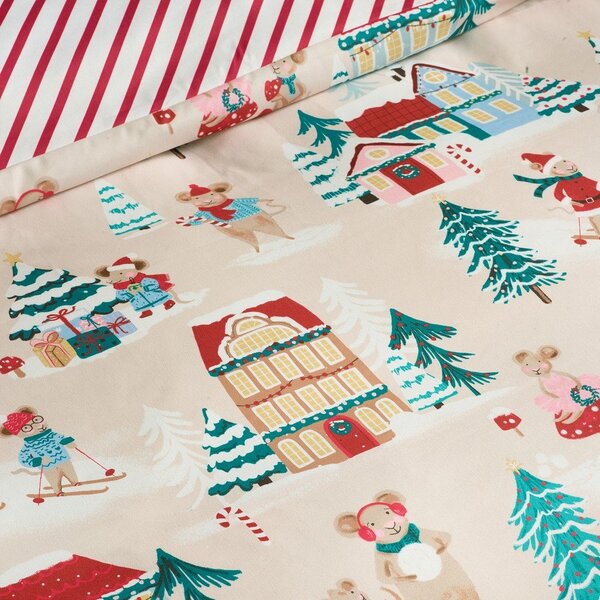 Единично спално бельо 135x200 cm Christmas Mouse Town – Catherine Lansfield