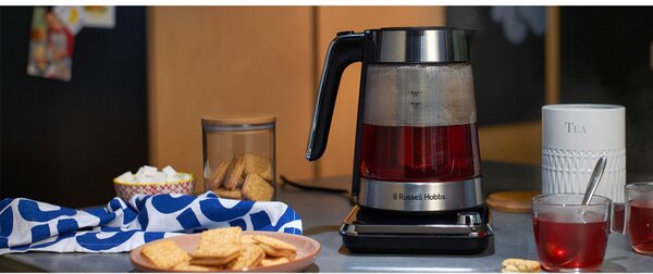 Електрическа кана Russell Hobbs Attentiv 26200-70, 3000W, 1.7 l, Инфузер, Температурен контрол, Таймер, Инокс/черен