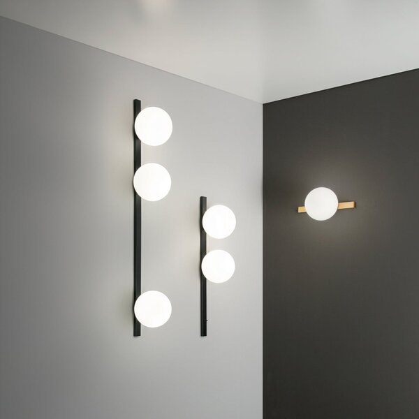 Luce Ambiente Design Стенна лампа Enoire, височина 90 см, черна, метал/стъкло, с 3 лампи, Затъмняване, Черен, Дневна/трапезария, Метал, Модерен