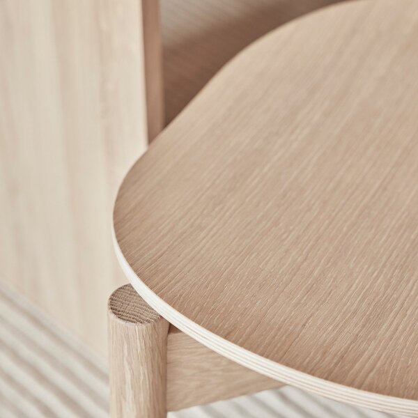 Трапезен стол от масивен ясен в светло естествен цвят Oy – OYOY Living Design