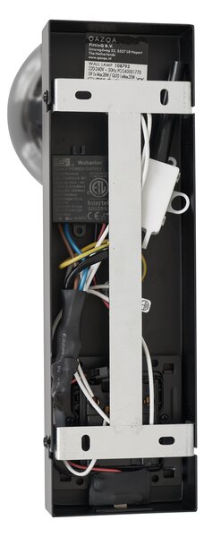 Модерна стенна лампа черна 2 светлини с накланяне и USB-C порт - Lesly