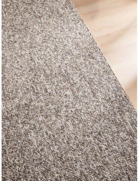 Сив килим подходящ за пране 120x170 cm Rocco Taupe – Elle Decoration
