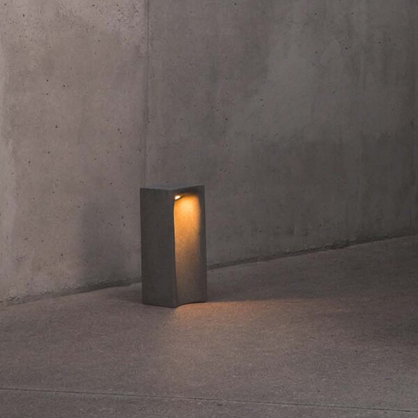 FARO BARCELONA LED лампа за цокъл Grot, 2700K, сив, бетон, IP55, височина 40 cm, Сив, Бетон, Модерен