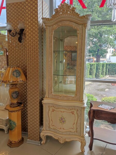 Еднокрила витрина 8298