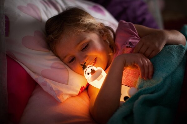 Philips 71768/08/16 -LED Детска лампа DISNEY FROZEN OLAF LED/0,3W/2xAAA снежен човек