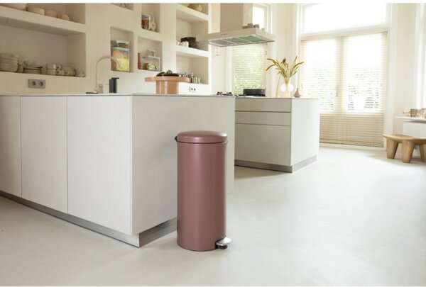 Кош за боклук с педал Brabantia NewIcon 1008853, 30 л, Плавно затваряне, Противоплъзгаща основа, Сатенено покритие, Кафяв
