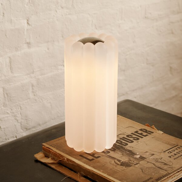 Tom Dixon LED настолна лампа Press, матирано стъкло, височина 24 cm, Затъмняване, Бял, Дневна/трапезария, Стъкло, Дизайн, Сенник за маса