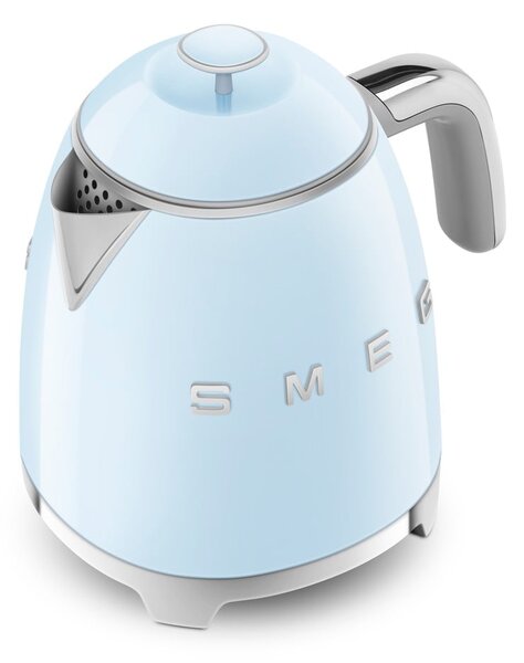 Светлосиня електрическа кана от неръждаема стомана 800 ml Retro Style – SMEG