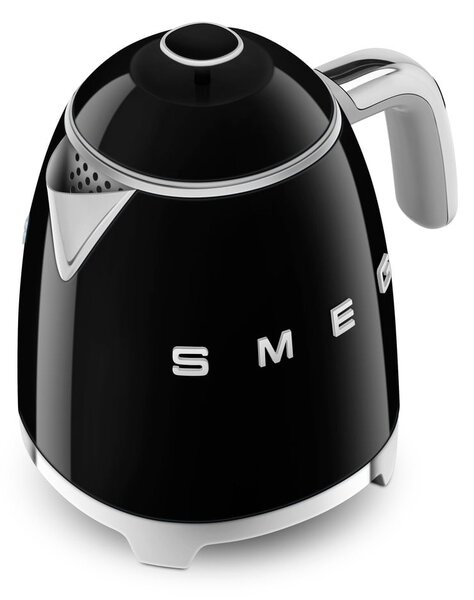 Черна електрическа кана от неръждаема стомана 800 ml Retro Style – SMEG