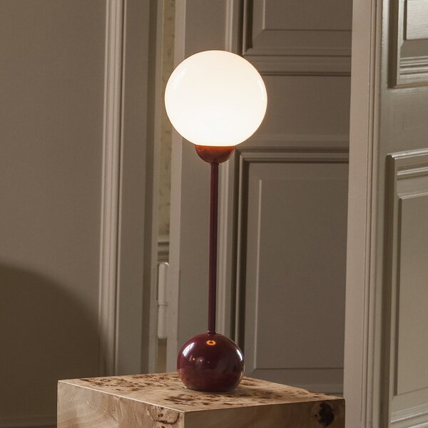 Globen Lighting Настолна лампа „Ripley“ от Lighting, червена, височина 52 см,, Червен, Дневна/трапезария, Метал, Дизайн