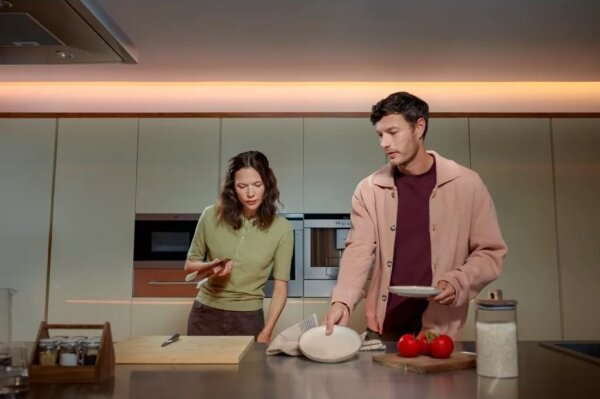 Philips - LED RGBW димируема лента Hue FLUX 3m LED/29W/230V 2200-6500K