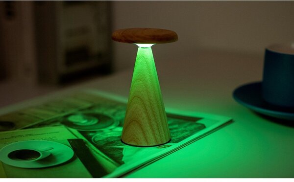 LED настолна лампа в естествен цвят с дървен абажур (височина 14 cm) Sylva – Gingko