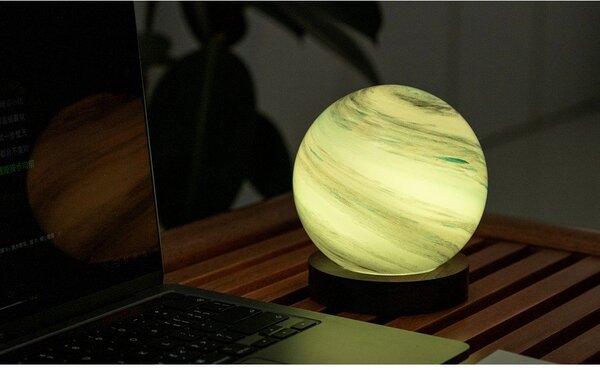 Кафява/в тъмно естествен цвят светлинна декорация с USB ø 12 cm Polar Cloud – Gingko