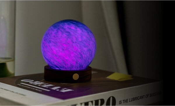 Светлинна декорация с USB в тъмно естествен цвят ø 8 cm Galaxy Breeze – Gingko