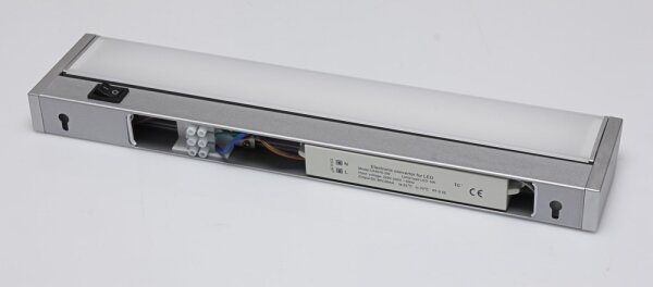 LED Лампа за под кухненски шкаф LED/5W/230V сребриста