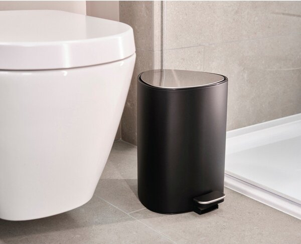 Матово черно стоманено кошче за боклук с педал 5 l EasyStore Luxe – Joseph Joseph