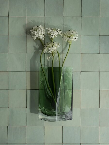 BLOMUS Стъклена ваза DUASIS, размер M - цвят зелен (Agave Green)