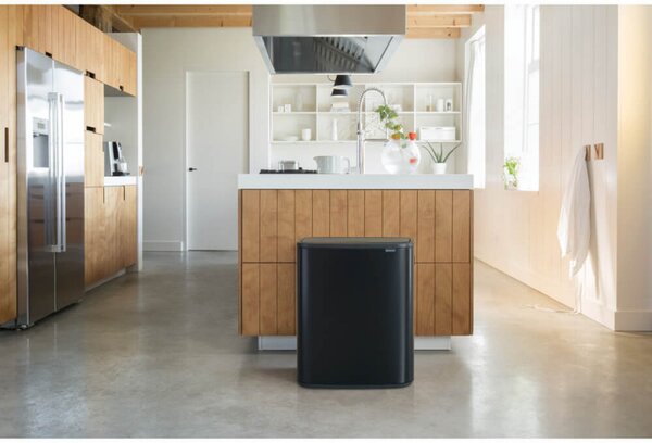 Кош за боклук Brabantia Bo Touch 1001274, 60 л, Плавно и безшумно отваряне, Голям отвор, Устойчив на отпечатъци, Черен/мат