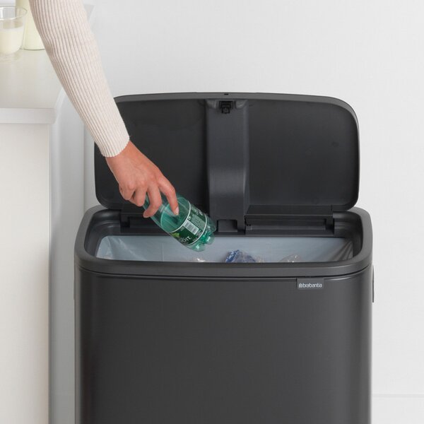 Кош за боклук Brabantia Bo Touch 1001274, 60 л, Плавно и безшумно отваряне, Голям отвор, Устойчив на отпечатъци, Черен/мат
