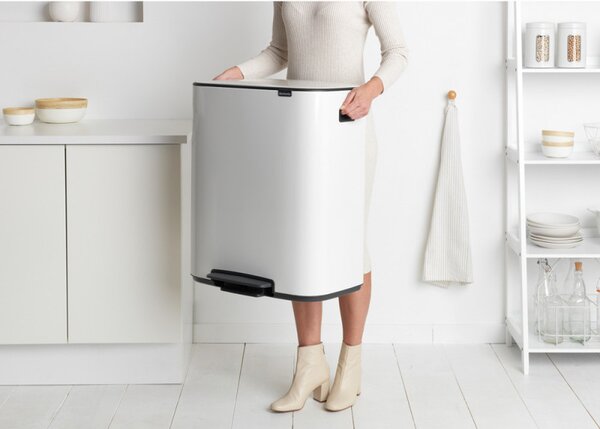 Кош за боклук Brabantia Bo Pedal 1003188, 2x30 л, Плавно затваряне, Противоплъзгаща основа, Бял