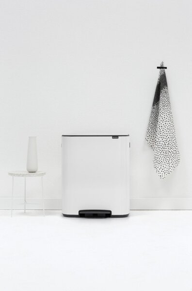 Кош за боклук Brabantia Bo Pedal 1003188, 2x30 л, Плавно затваряне, Противоплъзгаща основа, Бял