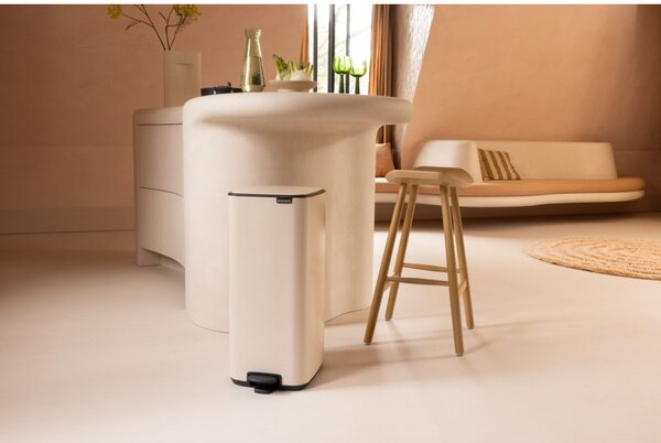 Кош за боклук Brabantia Bo Pedal 1010124, 30 л, Леко затваряне, Противоплъзгаща основа, Бежов