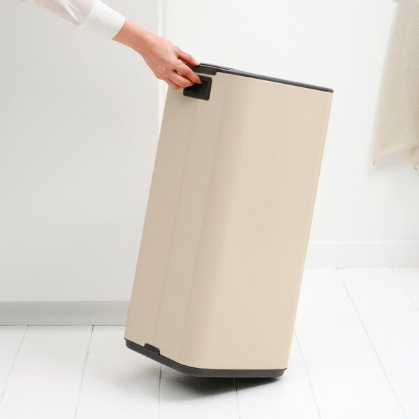Кош за боклук Brabantia Bo Pedal 1010124, 30 л, Леко затваряне, Противоплъзгаща основа, Бежов