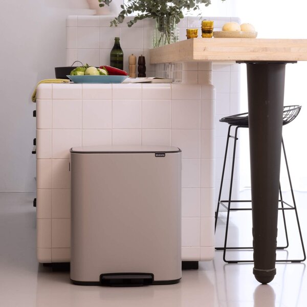 Кош за боклук Brabantia Bo Pedal 1010450, 2x30 л, Плавно затваряне, Противоплъзгаща основа, Светлосив