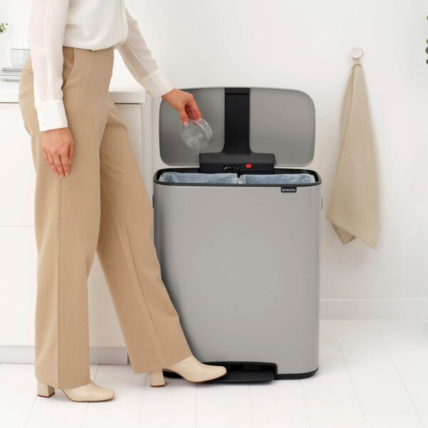 Кош за боклук Brabantia Bo Pedal 1010450, 2x30 л, Плавно затваряне, Противоплъзгаща основа, Светлосив