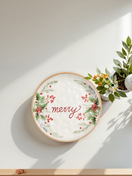 Sinsay - Коледна керамична чиния с надпис “Merry” - бял