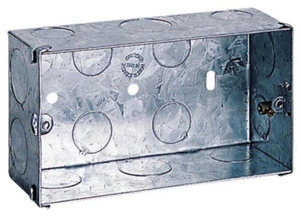Конзола LEGRAND за СМ, метална, 86 × 146 × 48 mm
