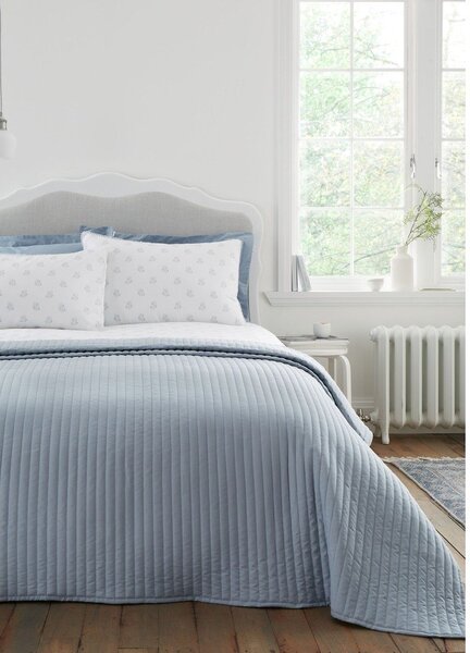 Синьо капитонирано покривало за легло 230x220 cm Quilted Lines – Bianca