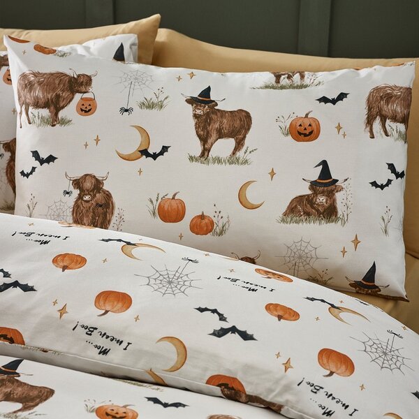 Сиво-бежово единично спално бельо 135x200 cm Halloween Highland Cow – Catherine Lansfield